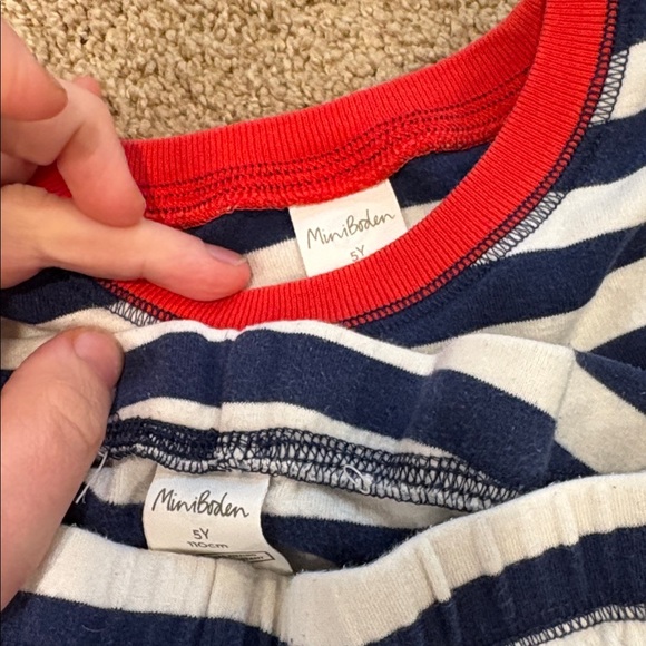 Mini Boden girls bundle brunch breakfast pineapples hot dogs unicorns dress pjs - Picture 16 of 16